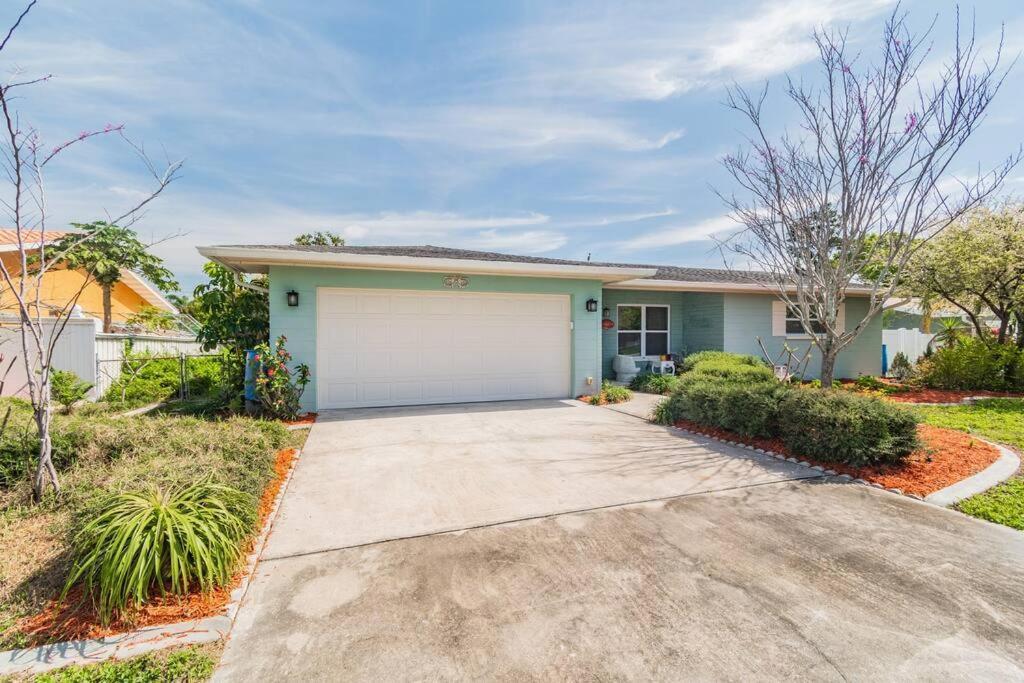 Villa Casabetty Clearwater Florida Extérieur photo